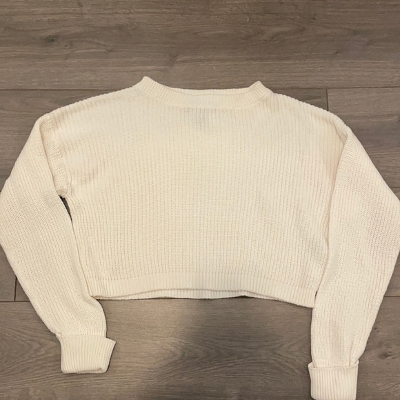 Cropped knit sweater - Picture 1 of 3